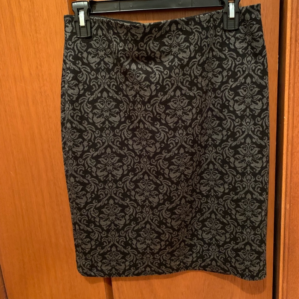 Black and grey skirt, medium, length 21”.   Elastic waist.  Gently used.